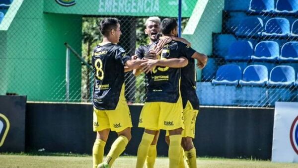 Recoleta sigue imparable en la Primera B