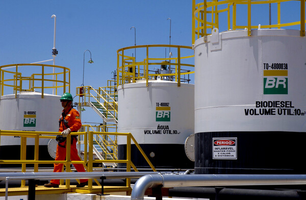 Petrobras revela dividendos inesperados de por US$ 17.000 | Internacionales | 5Días