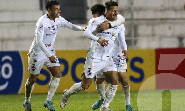 Crónica / Nacional liquida a Sol y se trepa a la punta de la tabla