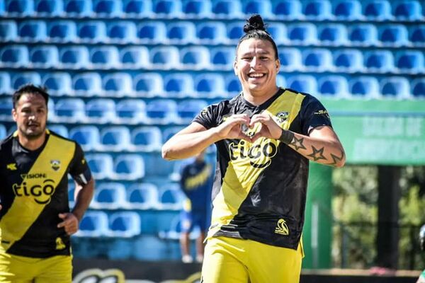 El puntero de la Primera B no falla en Capiatá - Fútbol - ABC Color