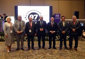 Movilizador de la economía - Aniversario Despachante Aduanero del Paraguay - ABC Color