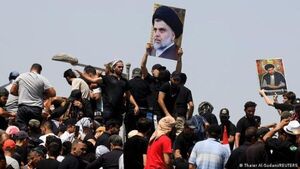Manifestantes ocupan el Parlamento de Irak en zona ultrasegura de Bagdad