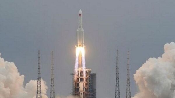 China asegura que riesgo por caída de cohete es muy bajo