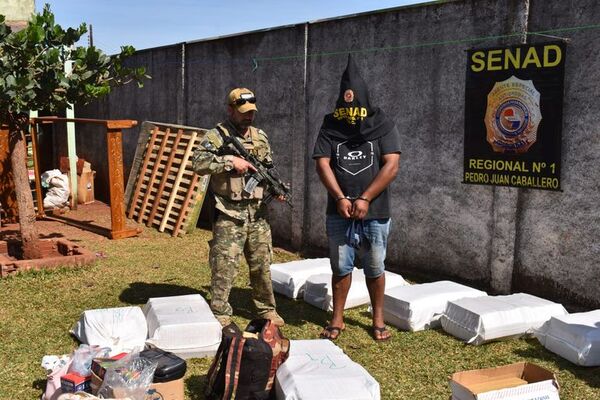 Imputan a hombre detenido con cerca de 500 kilos de marihuana prensada - Nacionales - ABC Color