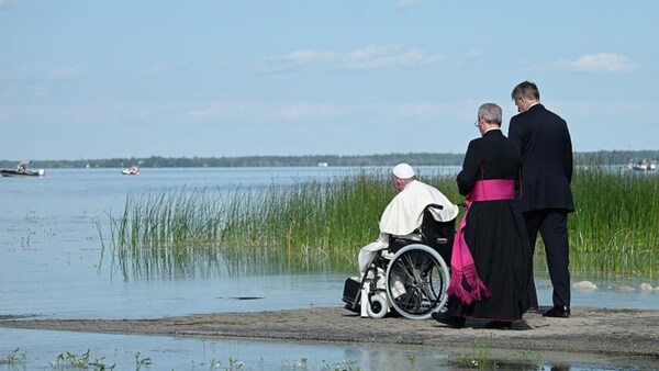 El Papa Francisco, cada vez más complicado de salud: "Renunciar es una opción"