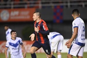Ameliano vs. Cerro Porteño: el hijo pródigo del Este permite la victoria azulgrana - Cerro Porteño - ABC Color