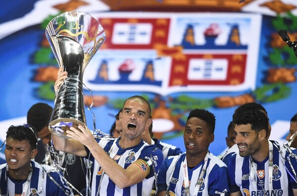 Diario HOY | El Porto conquista por 23.ª ocasión la Supercopa de Portugal