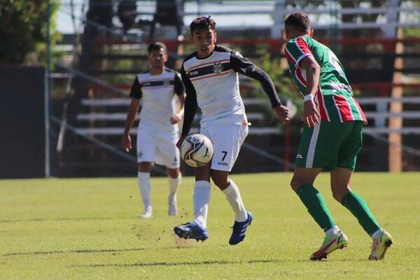 Primera B: General Díaz golea en su Nido - Fútbol - ABC Color