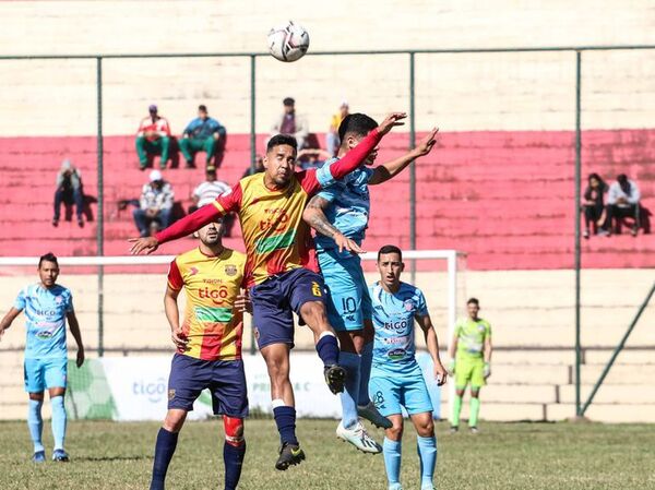 El líder de la Primera C cede puntos de visitante - Fútbol - ABC Color