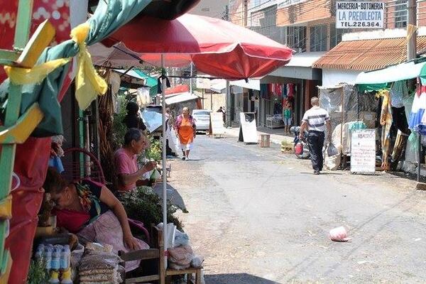 "No seas puerco": 11 comerciantes sancionados por falta de disposición correcta de basura