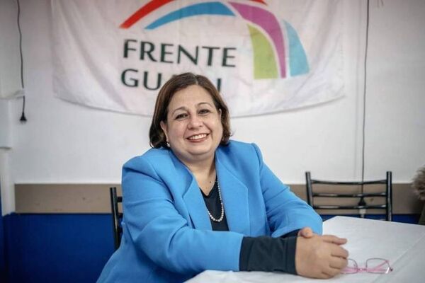 Esperanza Martínez cuenta que su dupla presidencial sería una figura del PLRA