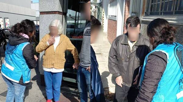 Crónica / Abuelitos enamorados escaparon del asilo y dejaron encerrados al resto