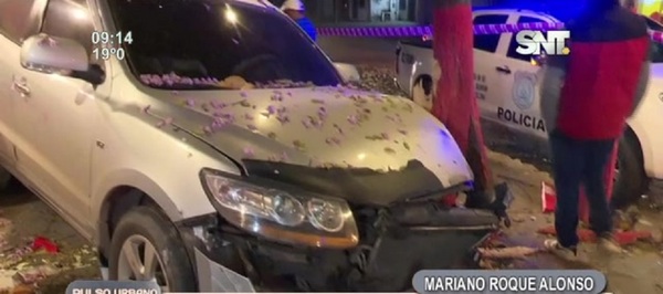Chocó contra lomitería: Accidente deja dos niños heridos - SNT