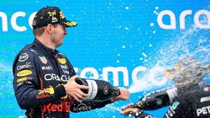 Verstappen: Esperaba acabar cerca del podio, pero no tanto