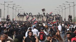 Irak: ocupación del Parlamento se extiende por segundo día