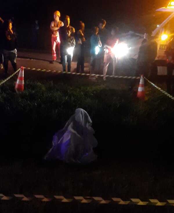 Transeúnte muere arrollada sobre Ruta Py 02 - La Clave