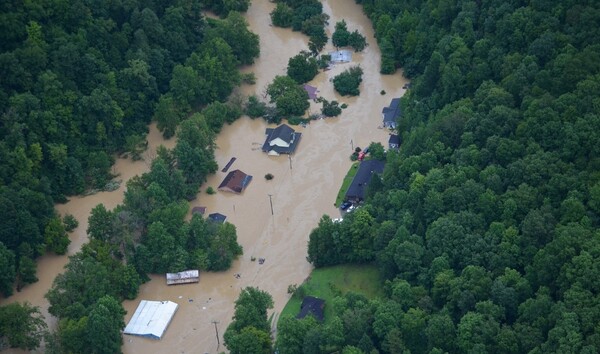 Diario HOY | EEUU: nuevas lluvias complican rescates en inundaciones que dejaron 28 muertos