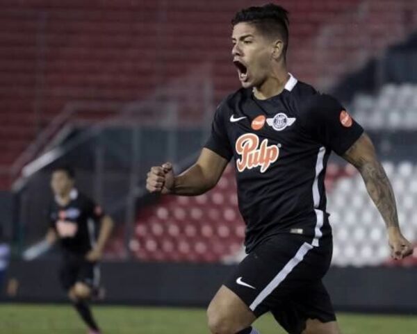 Libertad vuelve a sonreír y recupera la punta del torneo