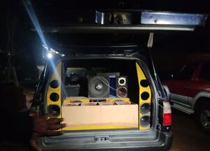Polución sonora: no quiso bajar el volumen de su equipo de sonido y le incautaron la camioneta - Policiales - ABC Color
