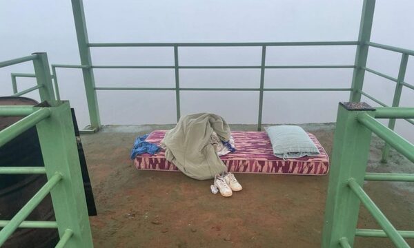 Niebla, frío, descalza y colchón a la intemperie, el último escenario – Diario TNPRESS