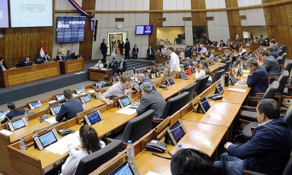 Proceso de juicio político a Sandra Quiñónez continuará hoy