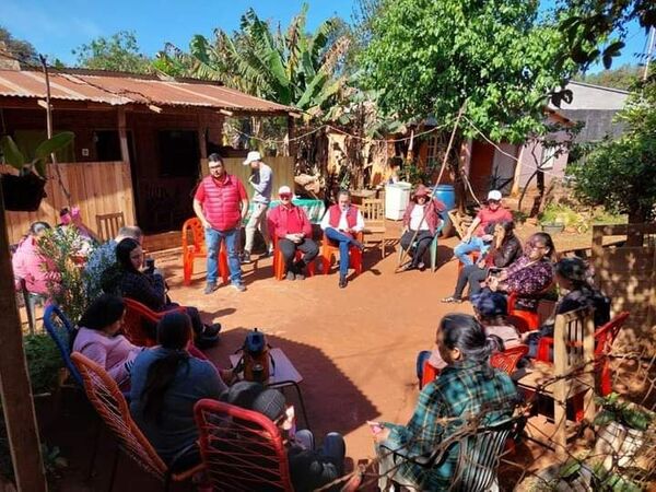 Pallarolas habla de proyectos para la Salud en Minga Guazú