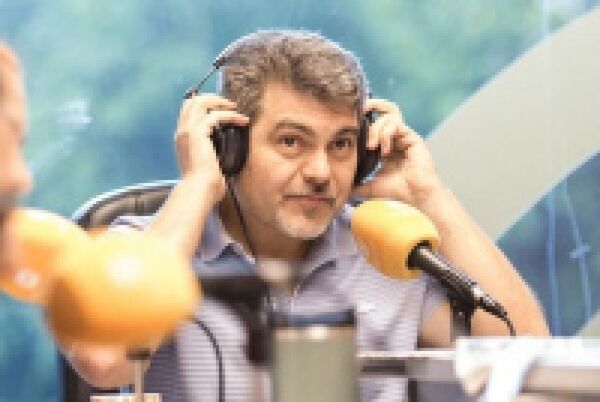 Bareiro responde al “sicariato del cartismo” tras fiasco de entrevista - Radio Imperio