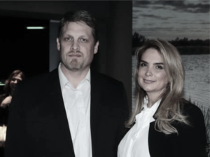 Denuncian al titular de la Essap, Natalicio Chase y su pareja por apropiación y estafa. - El Independiente