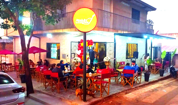 Habilitan primera sucursal de ARAMEL Panadería & Confitería en CDE - La Clave