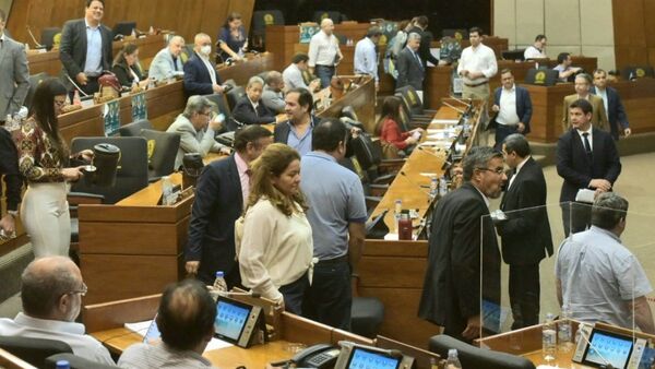 Diputados retoma juicio político con presencia obligatoria y votos dudosos