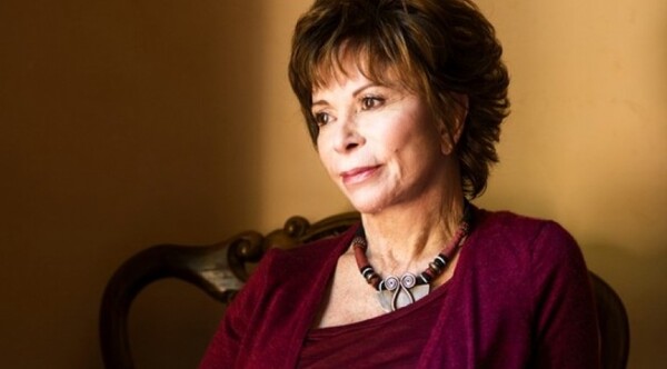 Diario HOY | Isabel Allende, la voz femenina más popular del "realismo mágico"