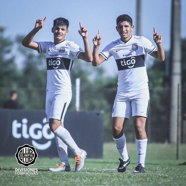 Sub 16: Olimpia quedó solo en la cima - Fútbol - ABC Color