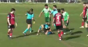 Cobarde agresión: Jugador golpeó en la nuca a mujer árbitro que sancionó falta