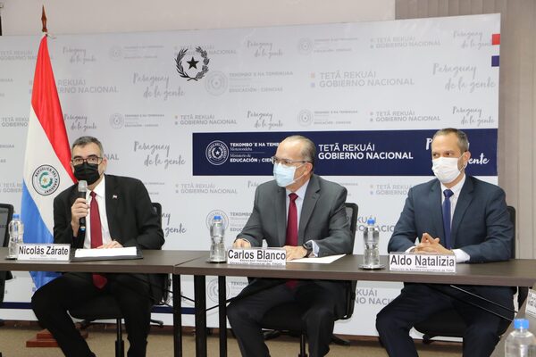 El MEC y Tigo realizaron conversatorio para docentes: “Ser educador en la nueva era digital” - Megacadena — Últimas Noticias de Paraguay