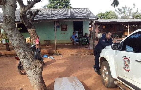 Mujer mata a un delincuente durante un asalto en Capitán Bado - Noticiero Paraguay