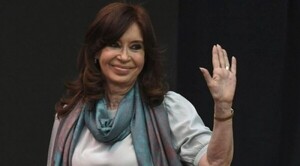 Comienzan en Argentina los alegatos en juicio a Cristina Kirchner, acusada de corrupción