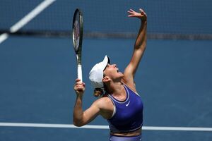 Halep vuelve con fuerza después de Wimbledon - Tenis - ABC Color