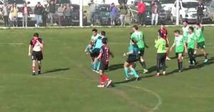 La Nación / Indignante video de brutal agresión a árbitra: jugador fue suspendido de por vida