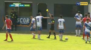 Crónica / [VIDEO] Fútbol paraguayo: ¡Ligó doble amarilla y siguió jugando!
