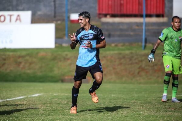 Intermedia: Atyrá logra segunda victoria consecutiva - Fútbol de Ascenso de Paraguay - ABC Color