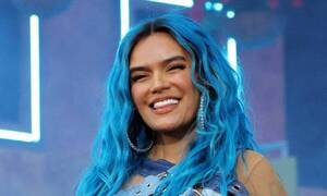 Crónica / ¿Cerrando ciclos? Karol G cambia su famoso color de cabello
