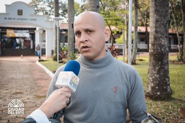 Comuna de CDE notifica a morosos en pago de patentes - Noticde.com