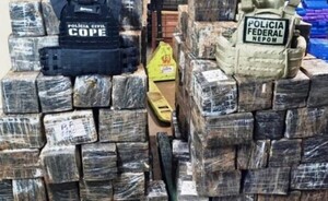 Hallan 1,5 toneladas de droga en el lago Itaipú