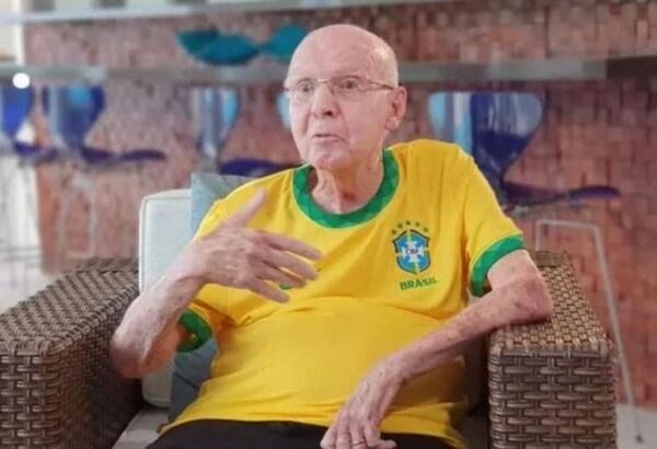 Zagallo evoluciona bien en un hospital de Brasil tras infección respiratoria