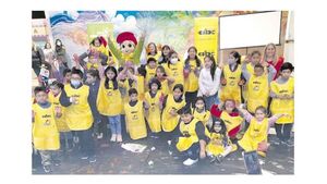 ABC CON LA EDUCACIÓN - Escolar - ABC Color
