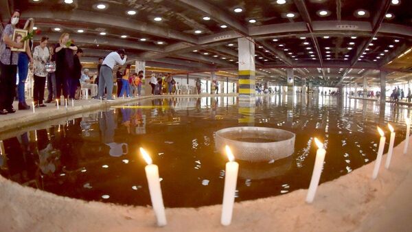 Con 400 velas encendidas recuerdan a las víctimas del Ycuá y claman justicia