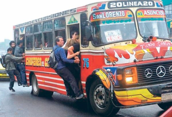 Paro de transporte de pasajeros en CDE