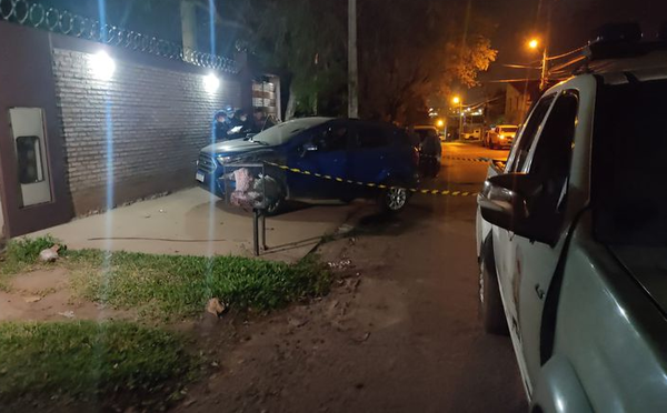 Encuentran muerto a un estudiante brasileño dentro de su vehículo - Noticiero Paraguay