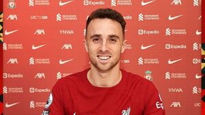 Diego Jota firma un nuevo contrato con el Liverpool