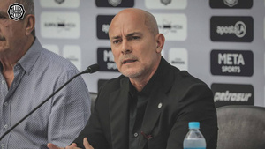 Crónica / ¿Un ex Cerro sería candidato a nuevo técnico de Olimpia?